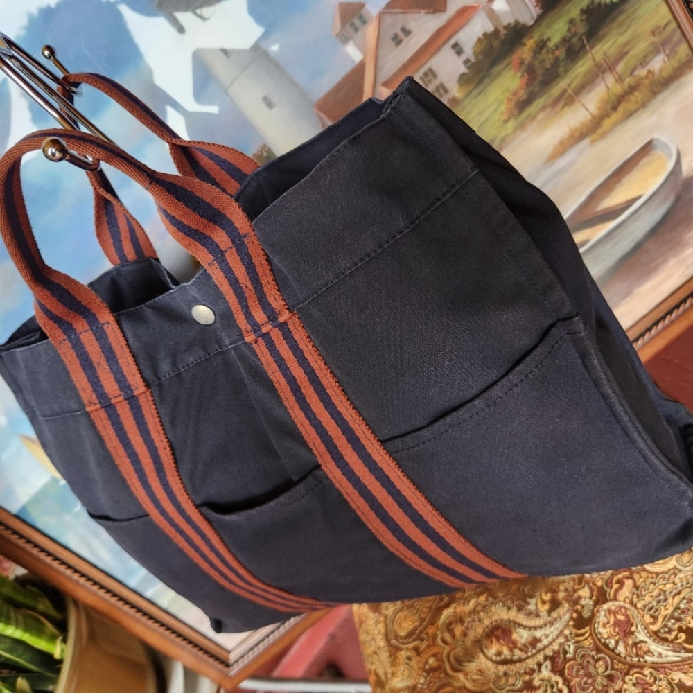 Authentic Hermes Fourre Navy Blue and Brown Canvas Tote Bag with Sturdy Design - Picture 4 of 16